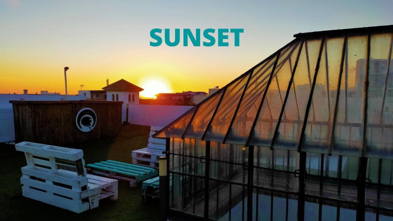 Lion Hostel By Kitesurf Tarifa Luaran gambar